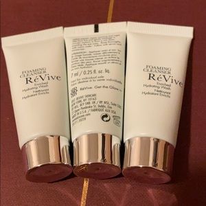 Revive foaming facial enriched hydrating cleanser